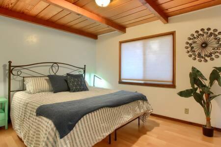 Blue Door Cottage 12 Miles To Yosemite Bbq Оукхърст Екстериор снимка